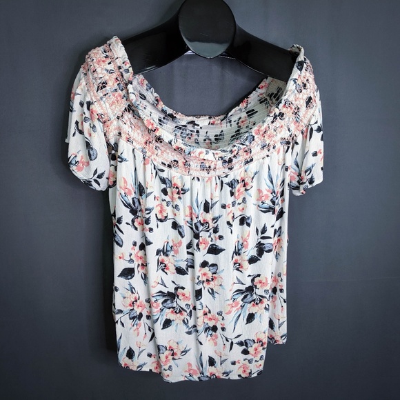 Maurices Tops - Maurices Top Shirt Size 2X Off White Floral Womens
